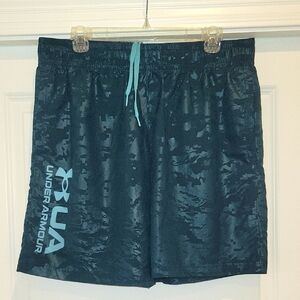 Under Armour Men's Dark Green Camo Athletic Shorts